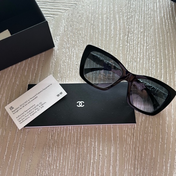 Chanel Sunglasses - Picture 2 of 8